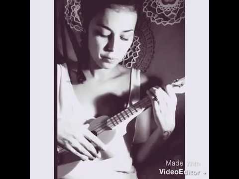 Sara Badalo - People Help the People (Birdy Cover) ukulele