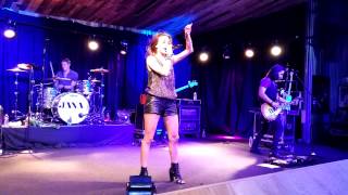 Jana Kramer - Pop that Bottle - LIVE Woodbridge, VA 9/26/14