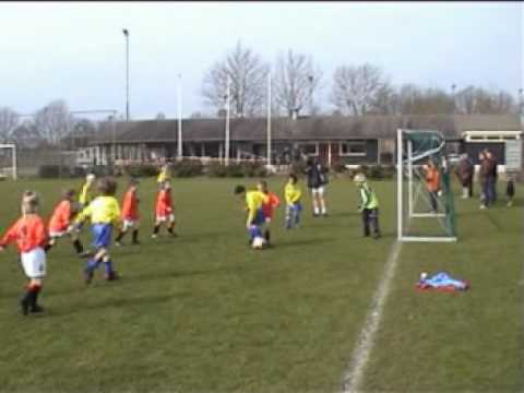 Achterveld F4 - Hooglanderveen F11 uitslag 0-9