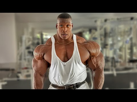 MONSTER WITH BIGGEST AND MOST MASSIVE NECK IN BODYBUILDING INDUSTRY - RUBIEL MOSQUERA aka NECKZILLA