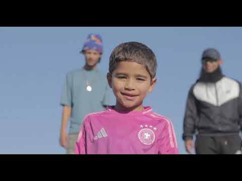 FAKES/SNAKES Official Music Video