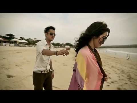 ESTA BAND - PERGILAH CINTA ( OFFICIAL MUSIC VIDEO )