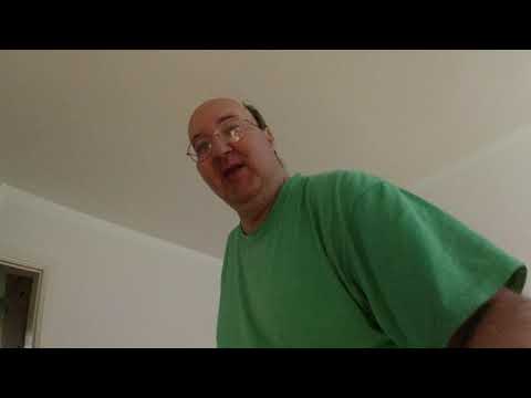 MongoTV_6951 - Min Morgenmad - MØLLEBOLLE Med KYLLING-BACON SALAT