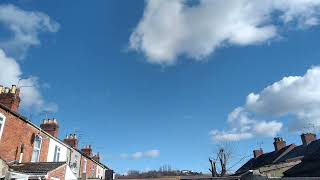 Kristin Hersh - &#39;Vitamins V&#39; - 10-4 Jason acoustic version. Backyard cloud timelapse