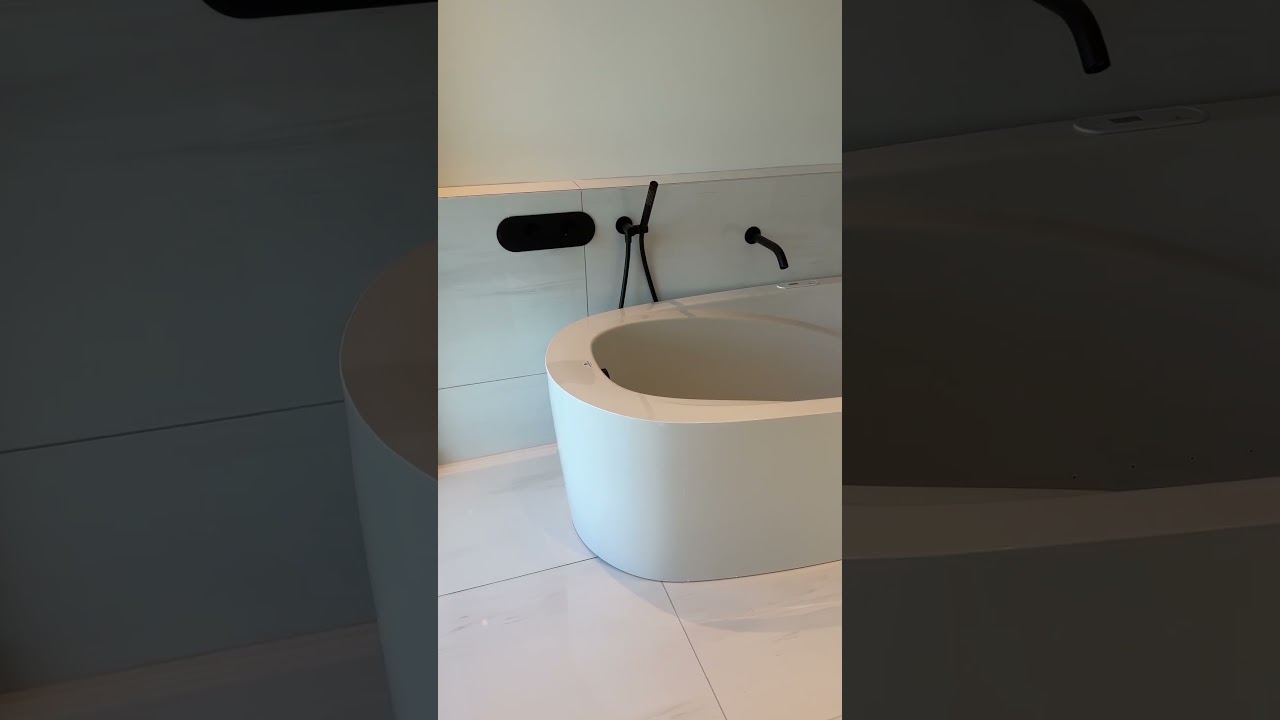 LA TOUR DE LA MARINA // 300 Rue Hart app. 803, Trois-Rivières