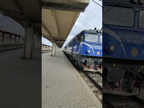 EA 359 & IC 552/562 SUCEAVA/IAȘI - BUCUREȘTI sosind în Bacău.25.06.2023.
