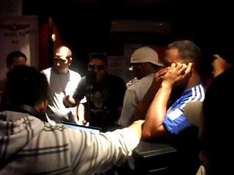 Latin Fresh Kenny Man Mc Dinamyc y los concursantes finalistas.(Duelo de gladiadores)