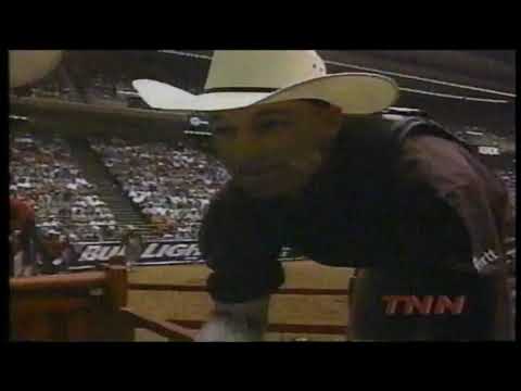 Troy Dunn vs White Lightning - 98 PBR Houston (92 pts)