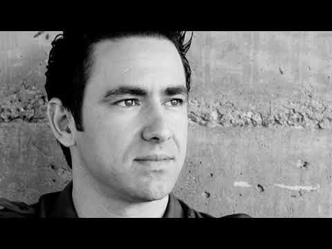 07 | Neblina e Flâmulas (Todos os Cantos) | Mateus Sartori (voz) - Guinga (violão)