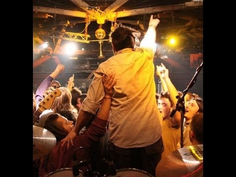 JAKA &  Queen mary  - Live at FLOG