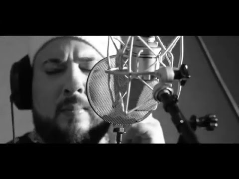 Me Siento Solo - Syko El Terror (Official Video)