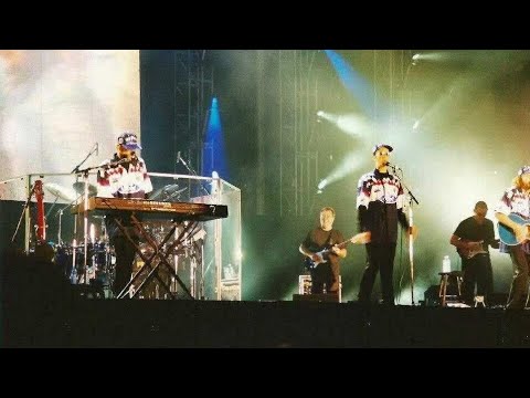Thumbnail for Rare footage of Bee Gees in Auckland concert 1999 by Concert, Bee Gees