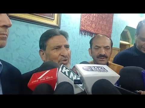 We respect everyone, but politics for 75 years revolved around families. Change will come only when common people lead.  We seek dialogue with the Indian government, not parties, to resolve J&K issues and youth problems peacefully & democratically: Apni Party Chief AltafBukhari