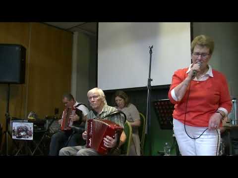 Breeda Buckley signing Plains of Old Kildare at the Cork Accordion Club (18th July 2025)