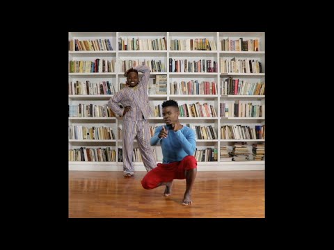 Estreanty e Kuyro - Malabarismo e Acrobacias - Oficina para Crianças - Fundação FLC