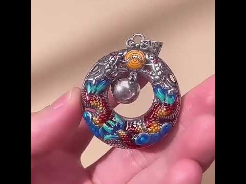 男女兼用 民族調 銅製お守りペンダント カラフル双龍 双龍戯珠 銅製