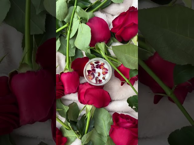 Vídeo relacionado con SIMBOLIKS Conjunto Rosa con brillante de acero inoxidable, Sant Jordi Diada Catalunya, día enamorados, Regalo día de la madre, Llegenda Sant Jordi, Regalar Rosa