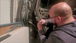 2006 10 Ford Explorer rear lock actuator replacement