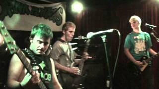 BLOWFUSE- Scab on my brain (Sala Garcilaso 23-12-11)