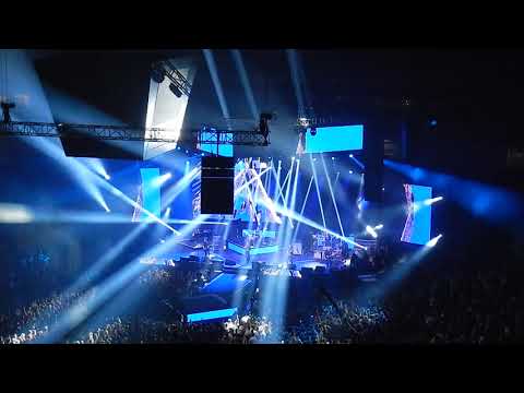 Big Foot Mama - 30 let - Stožice - 20.5.2022 - Ona je samo za mene