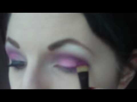 AMU mit dem Cute as Hell Rouge