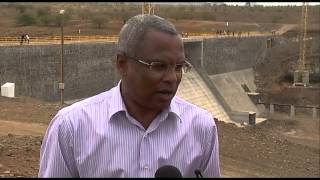 preview picture of video 'BARRAGEM DE SALINEIRO enche de esperanças população de Ribeira Grande de Santiago'