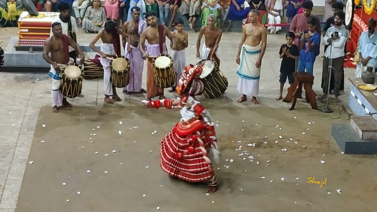 Kasaragod Nileswaram Pallikkara Palerekeezhil Sree Vishnumurthi Kshetram