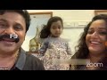 ദിലീപിനും കാവ്യക്കുമൊപ്പം മകൾ മഹാലക�