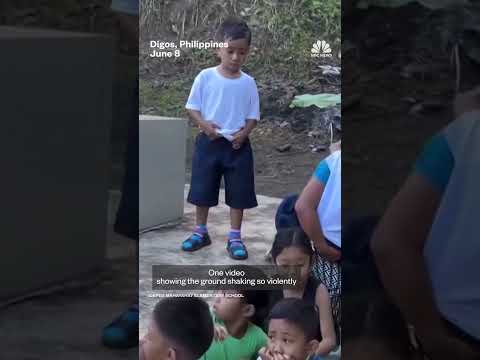 Building collapses during strong Philippines earthquake