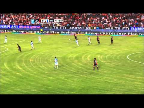 Conde se lo tapó a Alario.  Colón 0 - Rafaela 0. Fecha 10. Torneo 2015. FPT