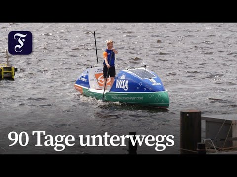 Deutscher überquert mit SUP-Board den Atlantik
