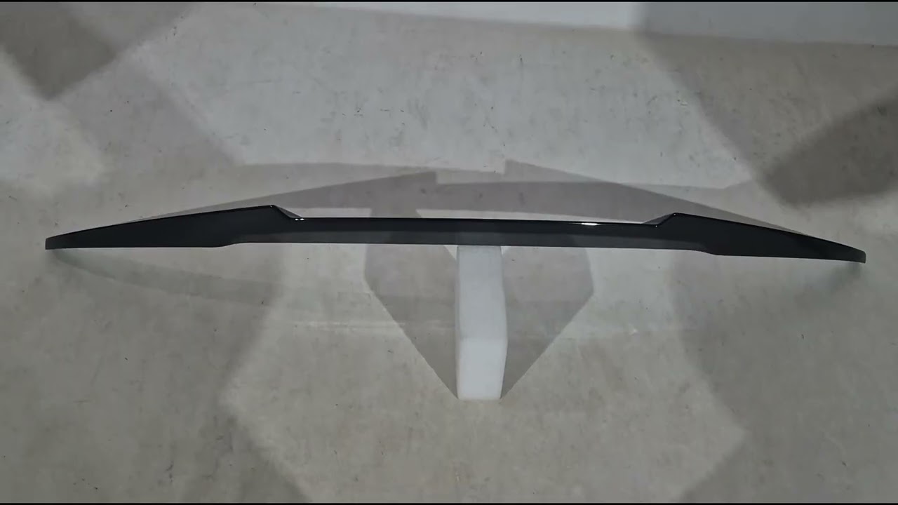 BMW 4-sarja F32/F33/F36 2012–2020 M4-Style-spoileri (F33, kiiltävä musta) Video 1