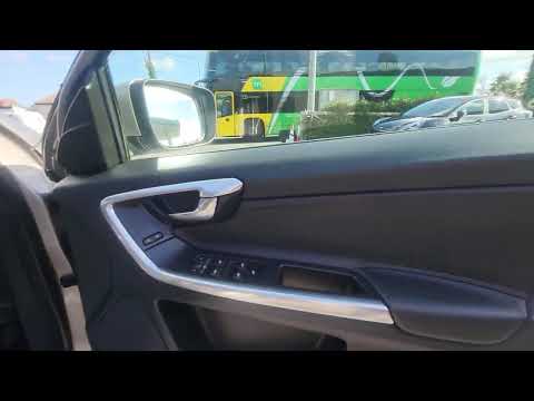 Volvo XC60 2.0 D4 SE 190BHP 5DR AUTO - Image 2
