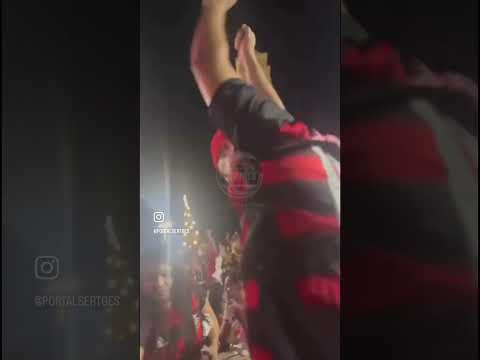 Novo Oriente explode em festa após vitória do Flamengo
