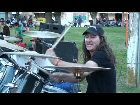 Esclavos del Asfalto en el Encuentro de Motos en Sierras Bayas