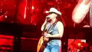 kenney chesney-everbody wants to go to heaven live
