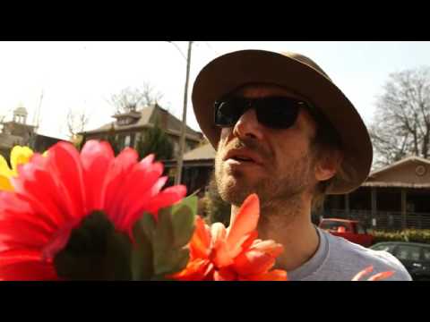 The First Waltz ; Hard Working Americans Bonus DVD  Complete .01 1 01 2 01 3 01 4 01 5 01 6