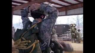 preview picture of video 'Jumpmaster School on Fort Bragg 2009'