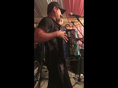 LOS JUNIORS DE CALIFORNIA - GIO CHAVALOS - NOCHES TENEBROSAS