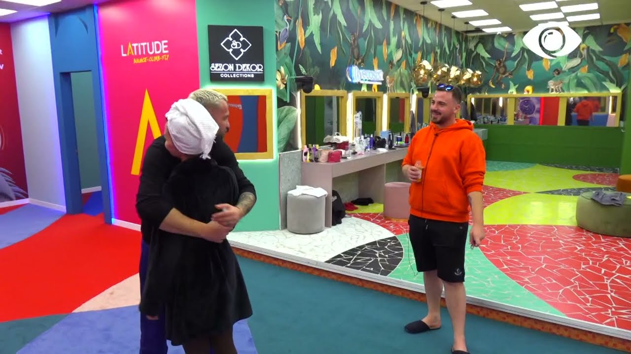 Luizi kujdeset për Kiarën dhe e përqafon