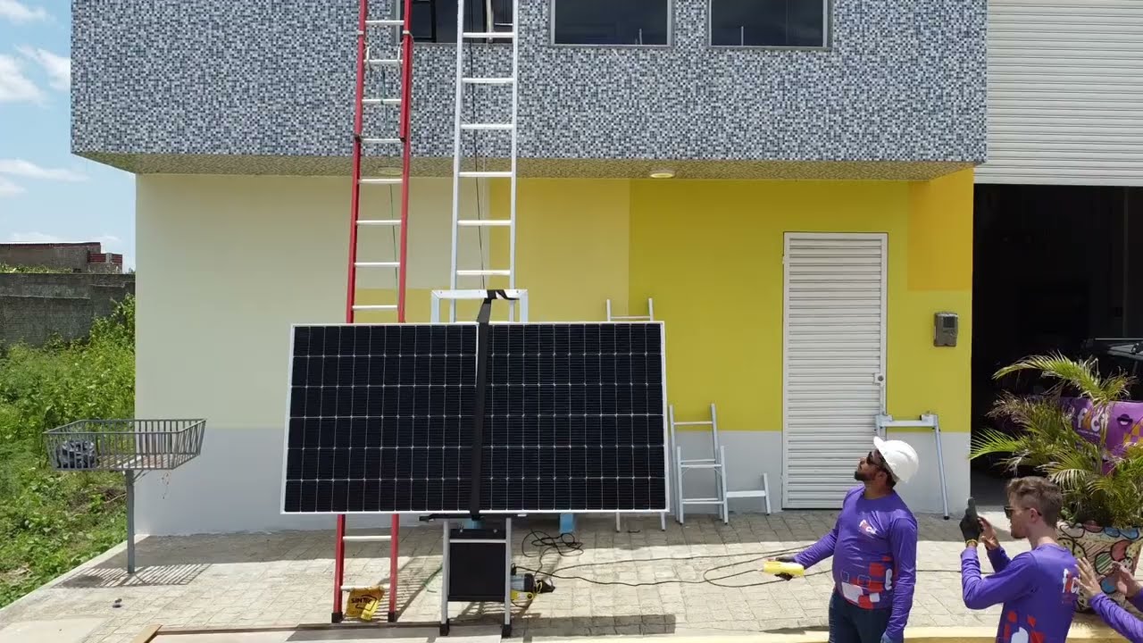 Vídeo: instalação de energia solar — F4cil Engenharia