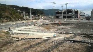 preview picture of video '女川町：震災７ヶ月後の状況（女川駅から）2011.10.10'