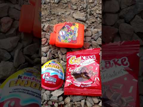 Kinder joy with chocolate sprinkles cupcakes #shorts#chocolate #kinderjoy