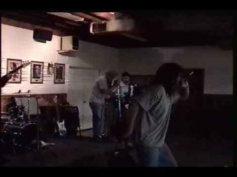 420 Allstars - Pimp Eastwood and Wake Up live @ Monticello VFW (2002)