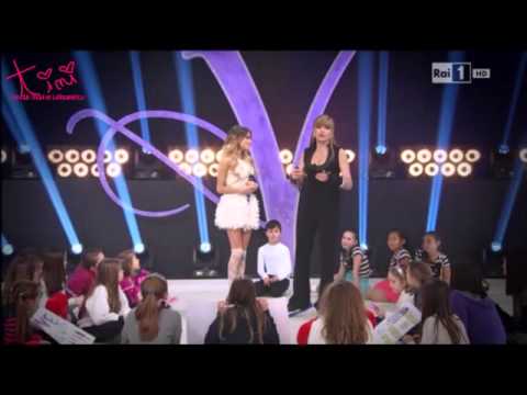 Notti Sul Ghiaccio: Participación de Martina Stoessel.