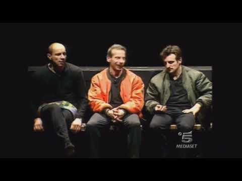 Aldo Giovanni e Giacomo   I Corti 1996 Spettatori in platea Parte 2 HD