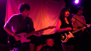 Seapony - &quot;Emma&#39;s House&quot; (Field Mice cover) live in London