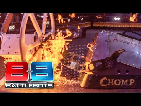 THIS FIGHT IS PURE CARNAGE | Huge vs Chomp | BattleBots
