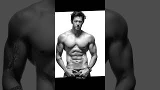 Download lagu Hrithik roshan six pack body status I #shorts #viral #hrithikroshan #youtubeshorts I mp3