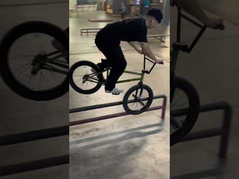 Quick one at Halle 59 #bmx #bmxlife #bmxforever #bike #bikelife